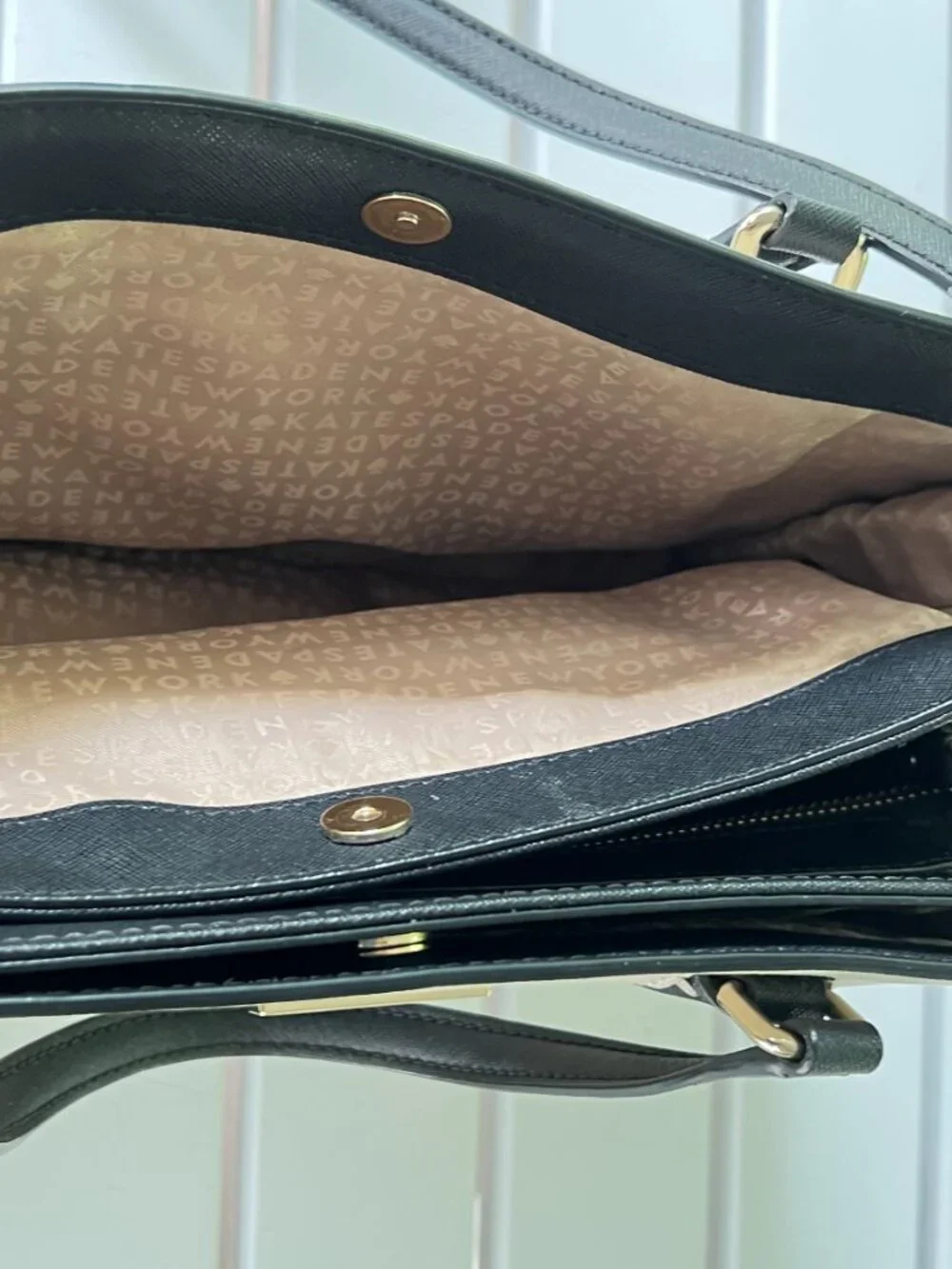 KATE SPADE LAUREL WAY REESE SATCHEL (original retail $319)